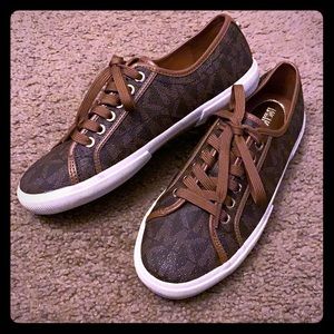 🍄BOGO 50% OFF🍄 Michael Kors Tennis Shoes